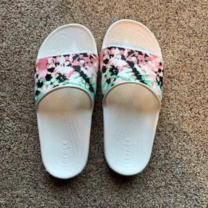 Brand new with tags Crocs slides size 10(women’s)